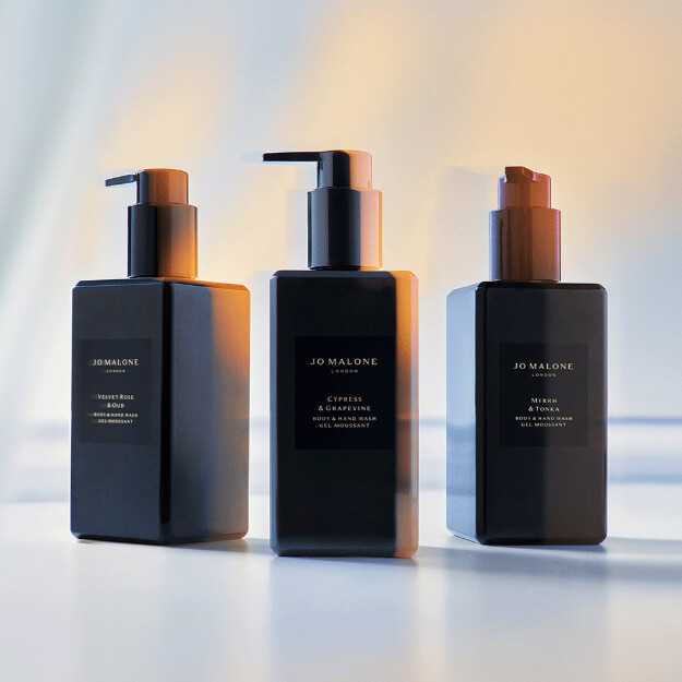 gel de baño y manos con oud y bergamota